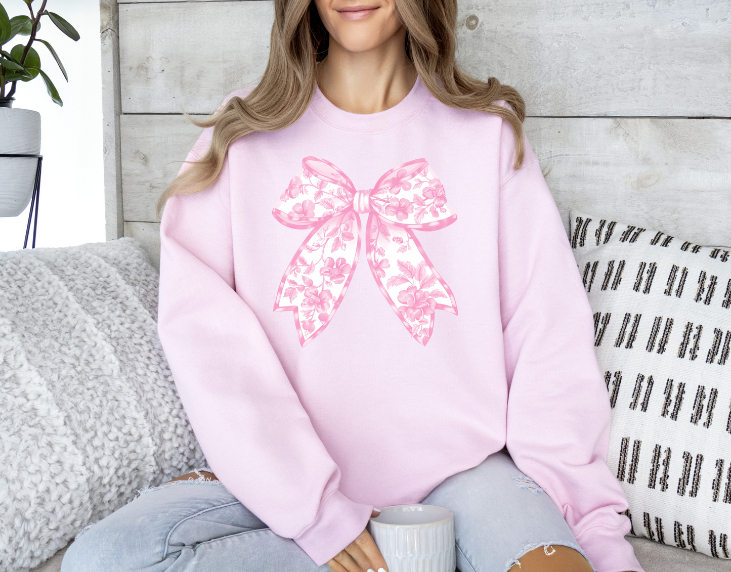 Chinoiserie Bow Pink Sweatshirt
