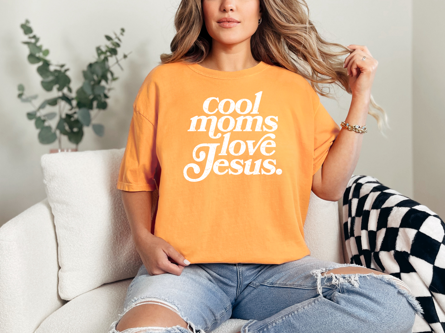 Cool Moms Love Jesus