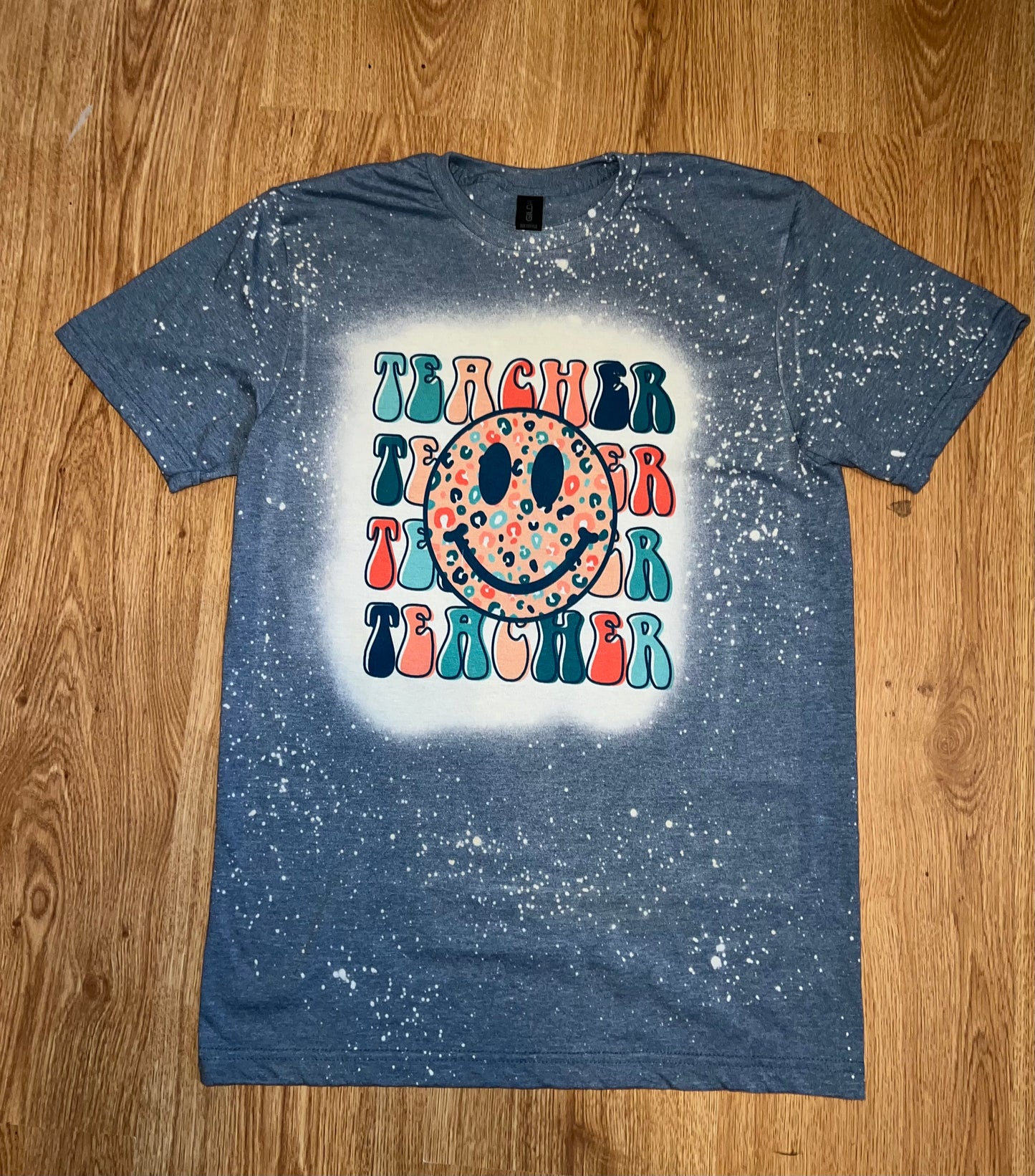 Teacher Smiley - BLEACHED