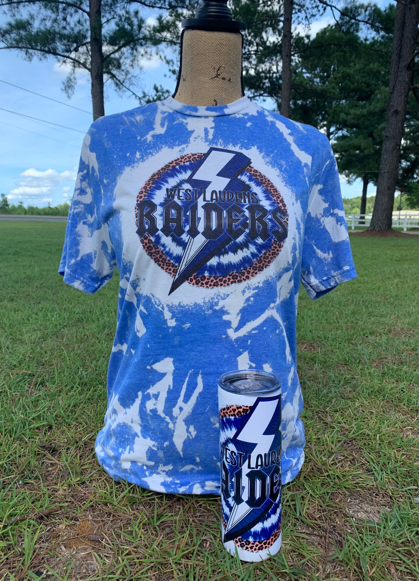 WL Raiders - Lightning Bolt - BLEACHED