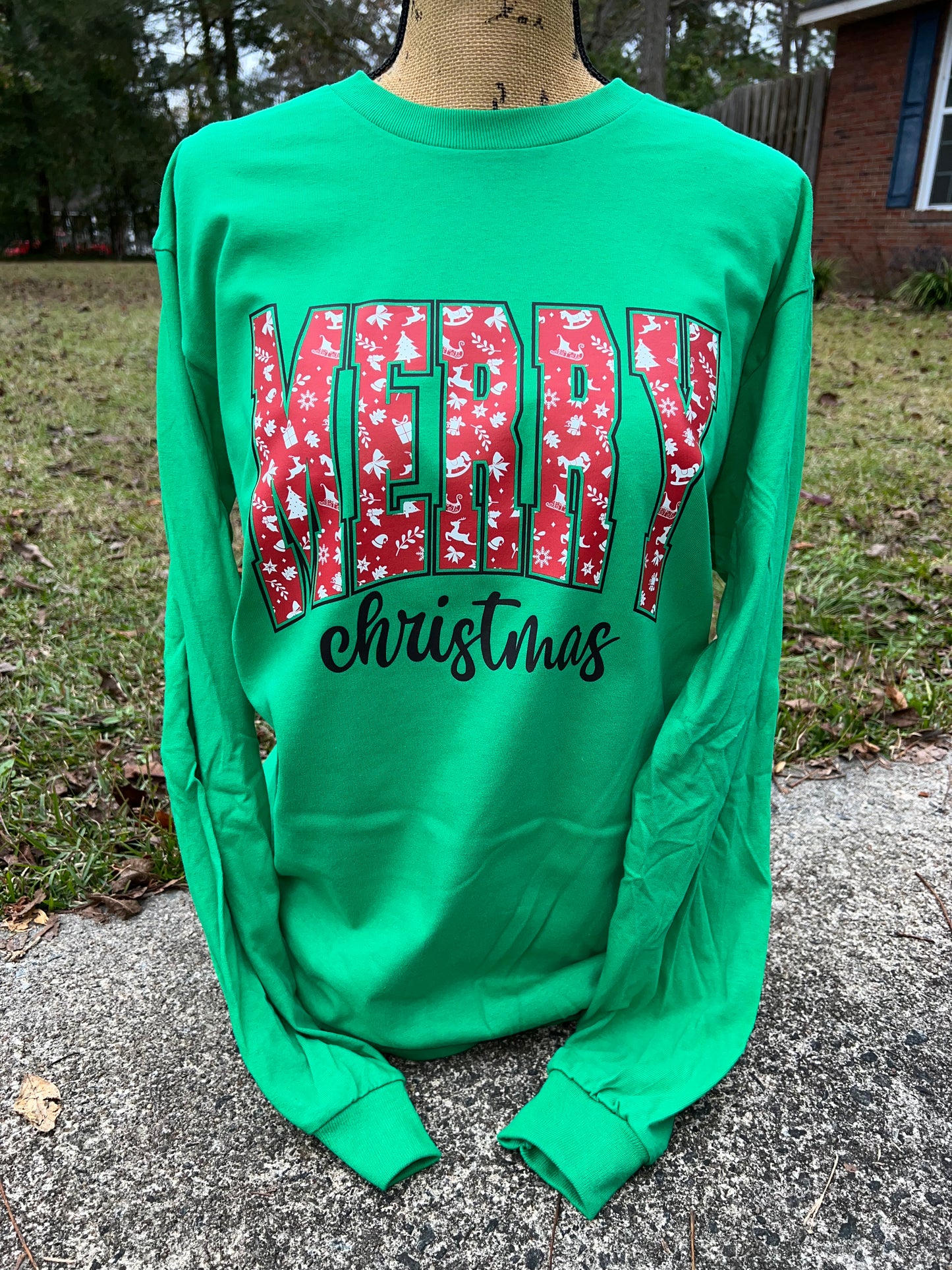 Merry Christmas - Red Pattern