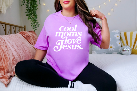 Cool Moms Love Jesus