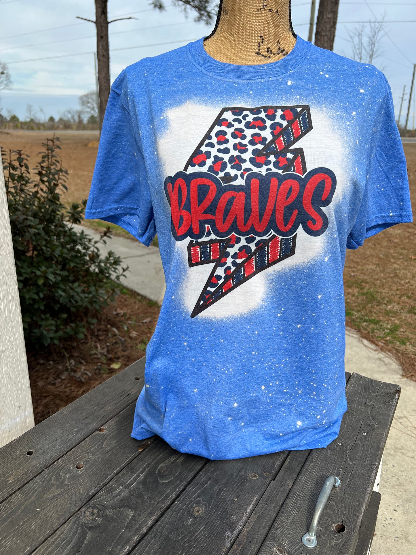 Braves Lightning Bolt- BLEACHED