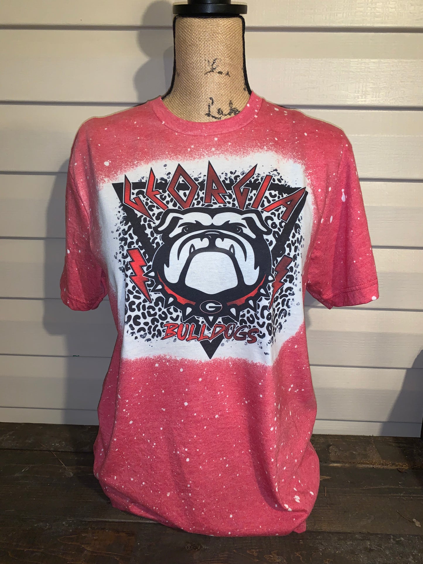 Georgia Bulldog - Def Leopard Font - BLEACHED