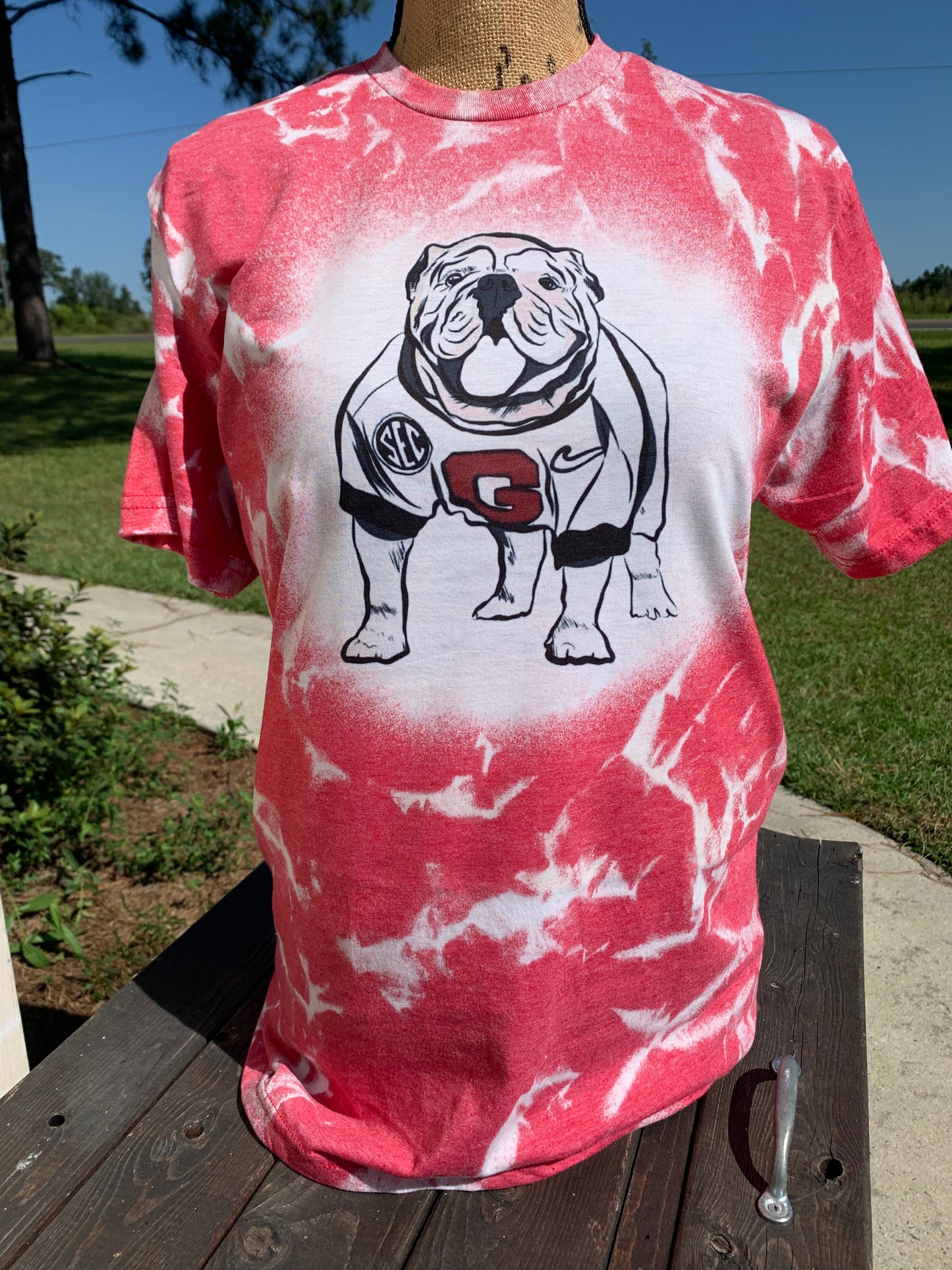 Bulldog Drawing Scrunch BLEACHED